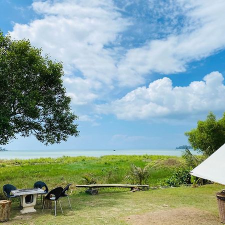 Fat Mermaid Guesthouse Pantai Cenang  Zewnętrze zdjęcie
