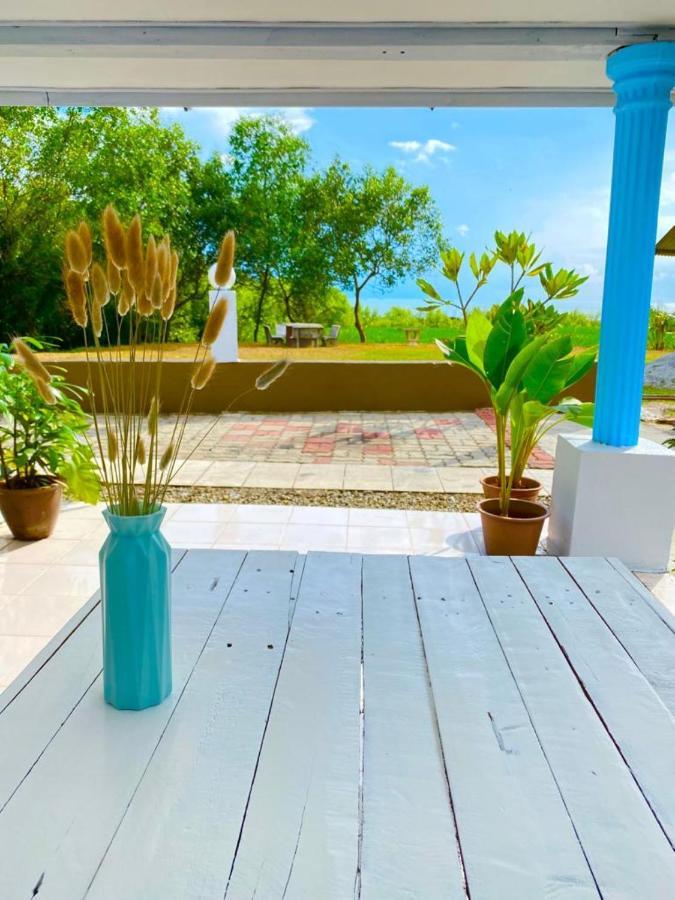 Fat Mermaid Guesthouse Pantai Cenang  Zewnętrze zdjęcie