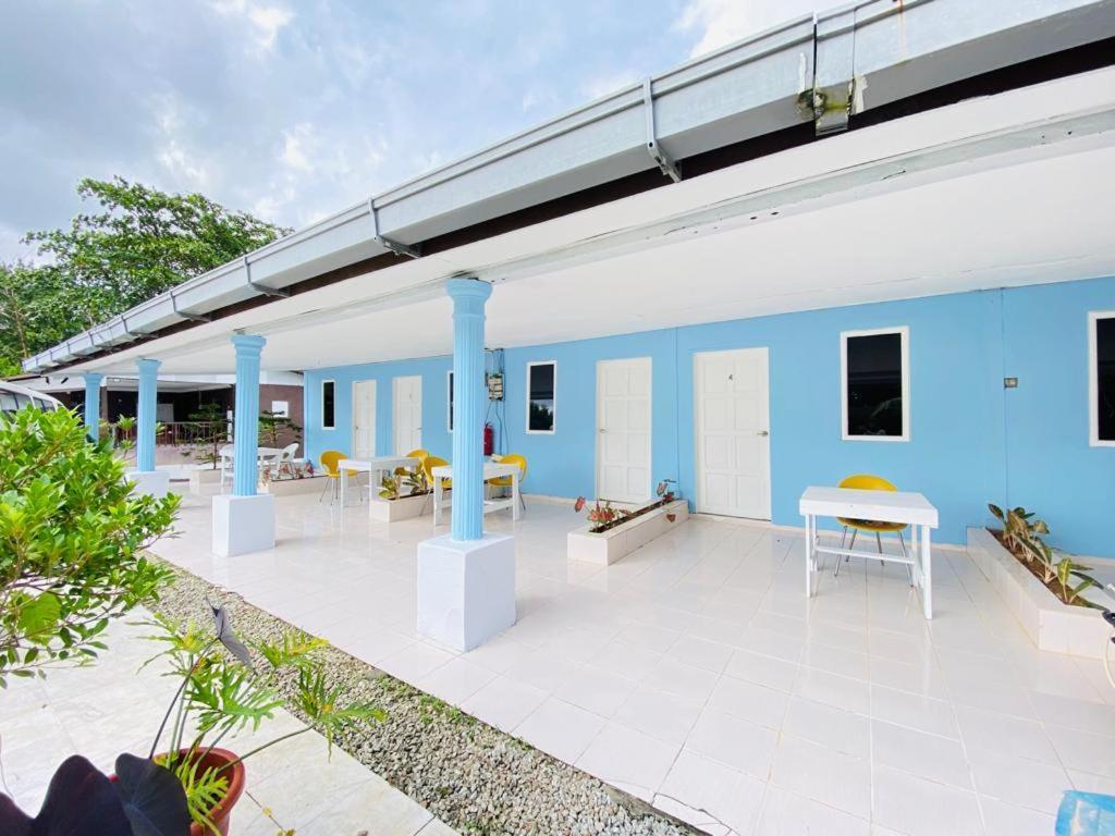 Fat Mermaid Guesthouse Pantai Cenang  Zewnętrze zdjęcie